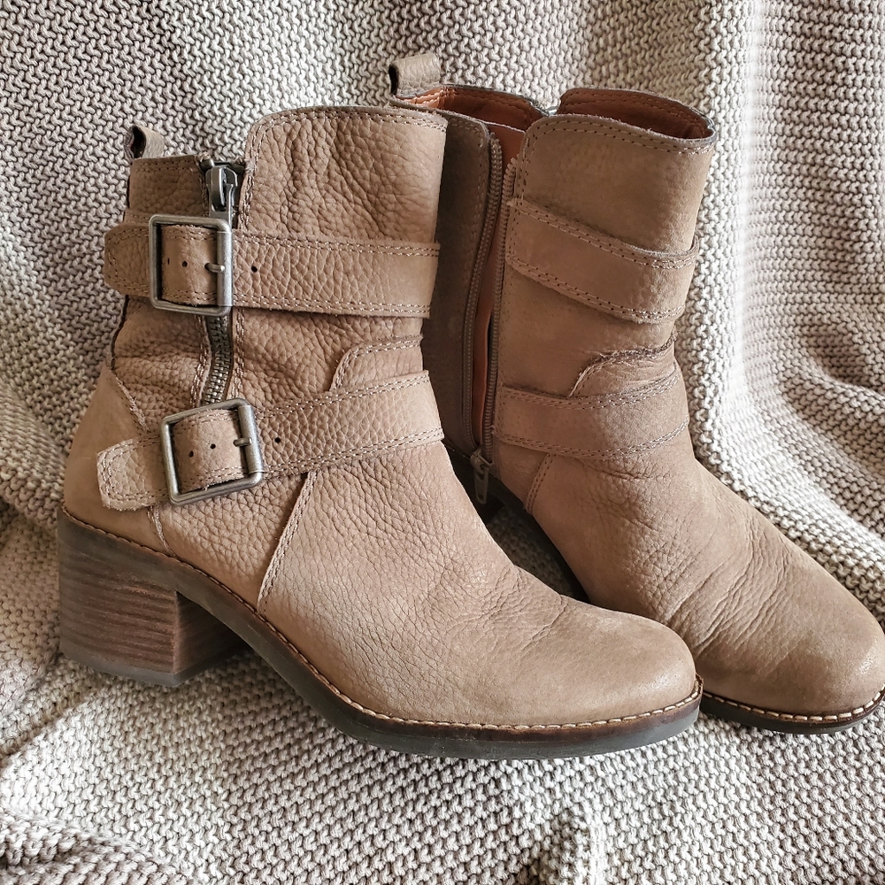 Lucky Brand Leather Boots Size 7